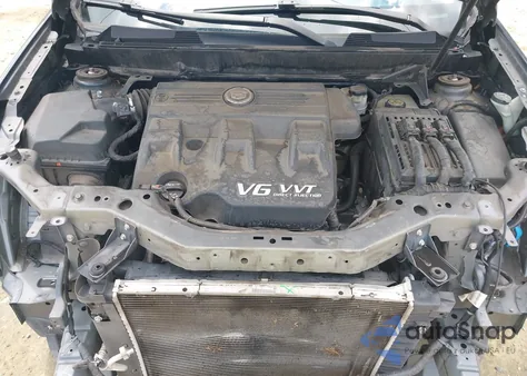 2013 Cadillac Srx Luxury Collection z USA, uszkodzony, nr VIN 3GYFNCE35DS520932